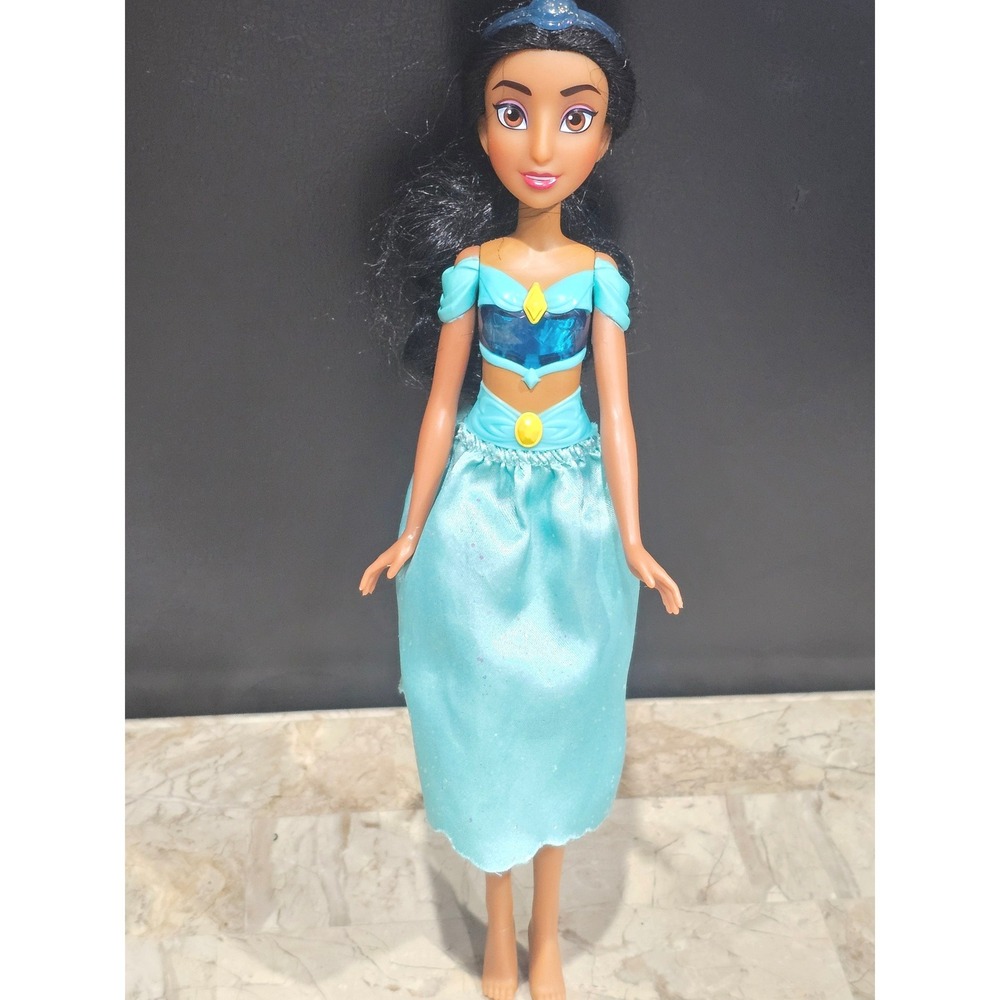 Hasbro Disney Princess Jasmine 11" Doll Blue Sparkle Outfit Toy‎